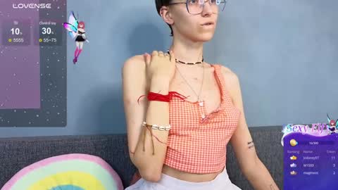 Snapshot of sharli_rose chatting on 01/22/25, 03:29 Sharli online show from 01/22/25, 03:29