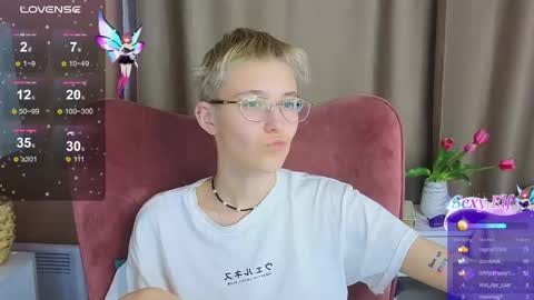 Snapshot of sharli_rose chatting on 03/01/25, 03:27 Sharli online show from 03/01/25, 03:27