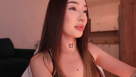 Sharlin  online show from 07/04/26, 11:49