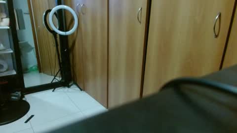 Snapshot of sharlot03 chatting on 02/13/25, 10:44 sharlot03 online show from 02/13/25, 10:44