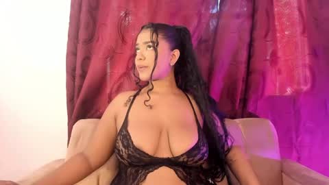 Snapshot of sharlot_evans_ chatting on 05/04/26, 03:52 Sharlot online show from 05/04/26, 03:52