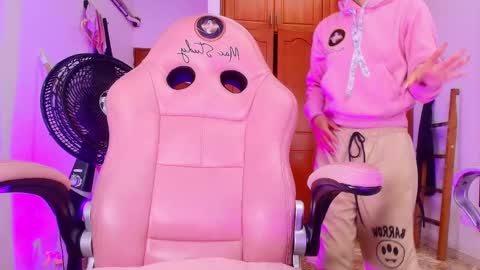 Sharlott online show from 03/05/25, 12:00