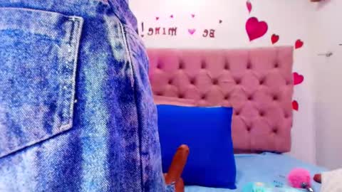 Sharlott online show from 03/12/25, 11:53