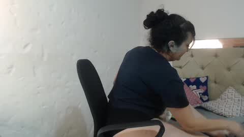 Sara online show from 02/01/25, 09:08