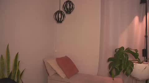 Sharlotte online show from 03/14/26, 09:53