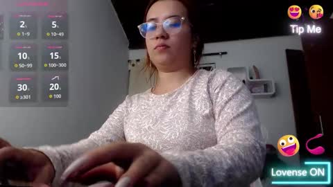 sharlotte_milk24 online show from 11/13/25, 05:39