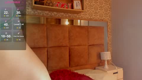  SHARLOTTE   online show from 04/06/26, 12:06