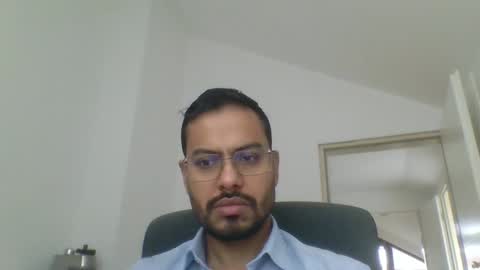 Snapshot of sharmamanxyz chatting on 10/13/25, 09:09 sharmamanxyz online show from 10/13/25, 09:09