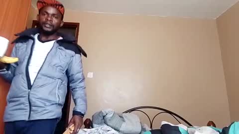 Sharmly online show from 12/04/24, 08:12