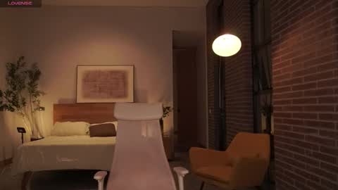 sharon baker online show from 11/08/25, 01:06