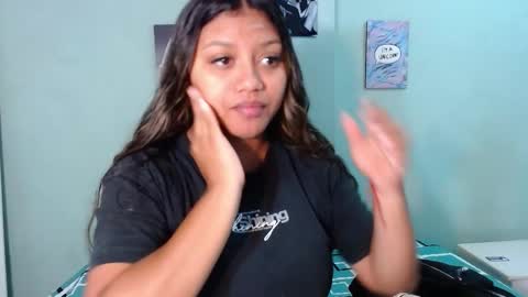 Snapshot of sharon_levi chatting on 03/03/26, 12:22 sharon levi online show from 03/03/26, 12:22