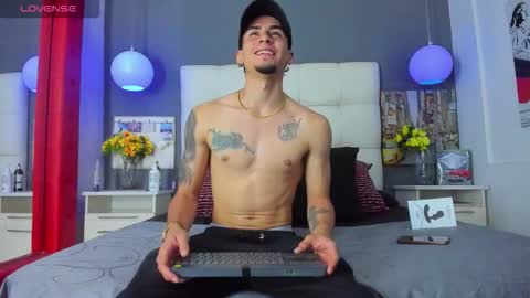 Sharon  Tyga online show from 11/14/25, 01:21