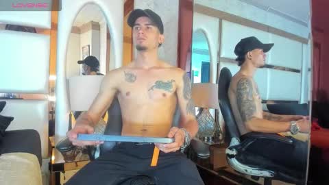 Sharon  Tyga online show from 12/21/25, 06:15