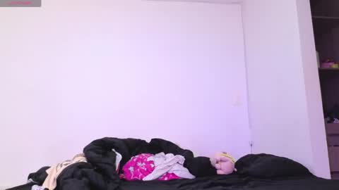 kitsune online show from 04/16/26, 10:16