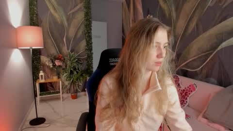 Sharon online show from 12/14/25, 11:48