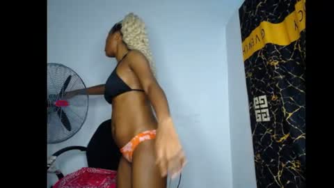 Snapshot of sharonlove8 chatting on 06/29/26, 10:15 sharon online show from 06/29/26, 10:15