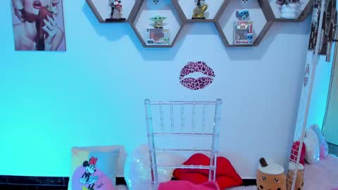 Sharon online show from 02/27/25, 07:44