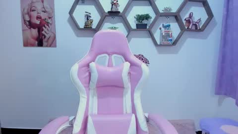 Sharon online show from 11/12/25, 09:14