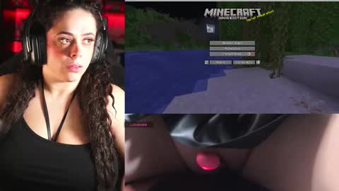 Snapshot of sharonurb3x chatting on 03/03/26, 09:53 sharonurb3x online show from 03/03/26, 09:53