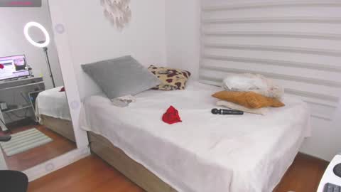 Sharon online show from 02/04/25, 05:45