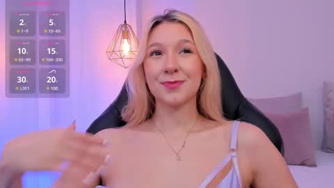 Snapshot of shatall_rouge chatting on 02/02/25, 08:19 Shantall online show from 02/02/25, 08:19