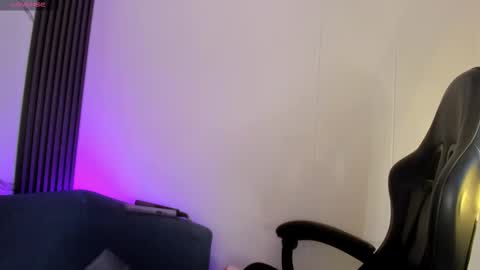 Shauna online show from 02/15/26, 07:51