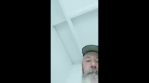 Snapshot of shaunhosking3 chatting on 12/23/25, 06:11 shaunhosking3 online show from 12/23/25, 06:11