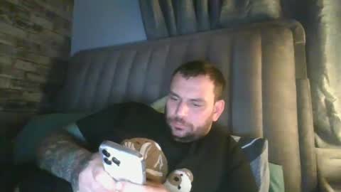 Shaun1234 online show from 02/09/25, 06:58