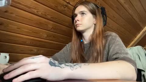 Snapshot of shavonflosi chatting on 06/25/26, 04:12 Maria online show from 06/25/26, 04:12