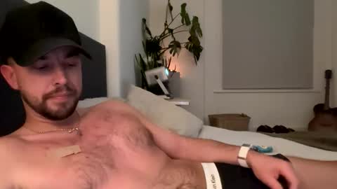 Snapshot of shawben88 chatting on 05/15/26, 08:49 sean ryan online show from 05/15/26, 08:49