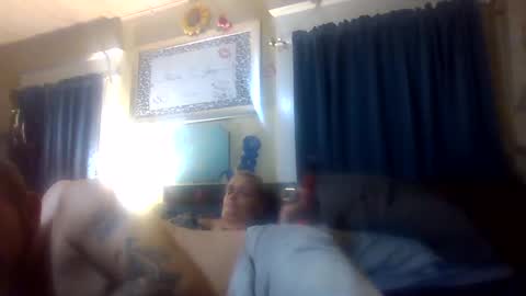 ShawnandJenn online show from 12/02/24, 10:39