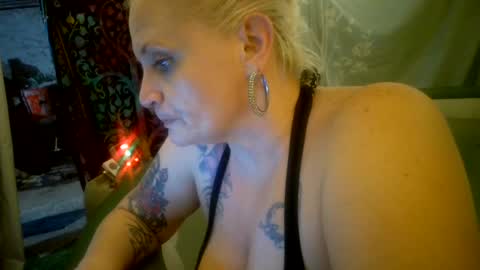 ShawnandJenn online show from 03/05/25, 09:49