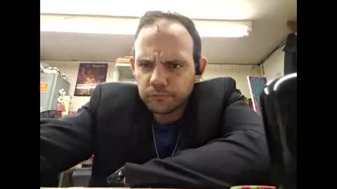 Snapshot of shawnboarder94 chatting on 03/04/25, 12:12 snowboarder9420 online show from 03/04/25, 12:12