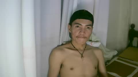 Snapshot of shayato_xyz chatting on 03/01/25, 02:55 eryx online show from 03/01/25, 02:55