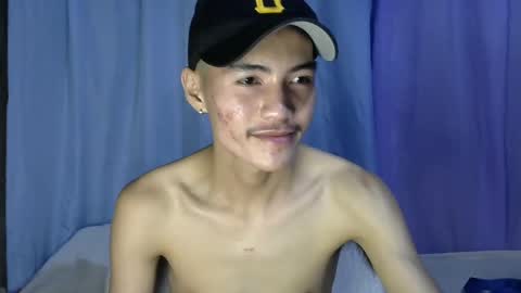 Snapshot of shayato_xyz chatting on 03/10/25, 10:48 eryx online show from 03/10/25, 10:48