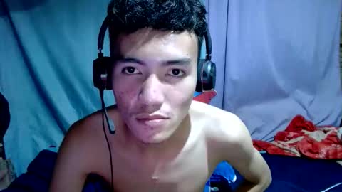 Snapshot of shayato_xyz chatting on 03/11/26, 12:55 eryx online show from 03/11/26, 12:55