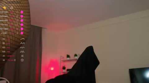 Shay online show from 10/15/25, 04:34