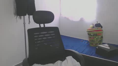 Shayna online show from 04/04/26, 04:04