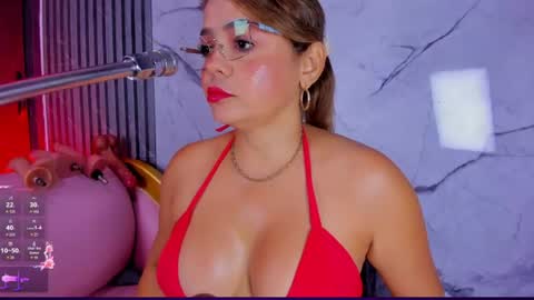 shayra_boobs2 online show from 06/12/26, 10:36