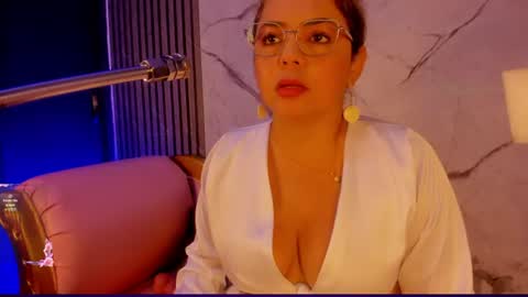 shayra_boobs2 online show from 07/05/26, 10:22