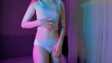 Anny online show from 06/13/26, 01:42