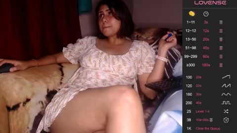 Monica online show from 12/01/24, 11:47