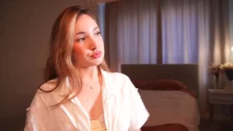 shebuny online show from 03/18/26, 04:15