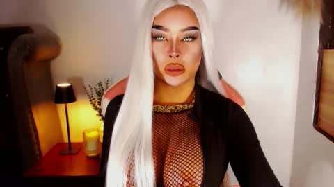 sheenafrost online show from 03/22/26, 10:13