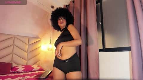 sheeylopez online show from 11/21/25, 03:16