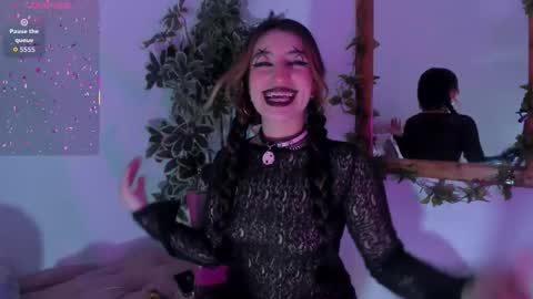 Snapshot of shegoblake chatting on 10/15/25, 12:33 Shego online show from 10/15/25, 12:33