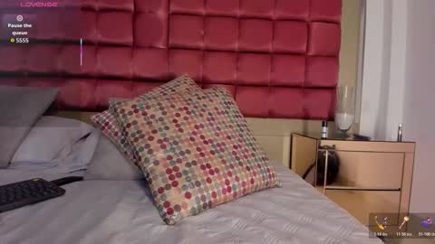 Shego  online show from 11/28/25, 01:19