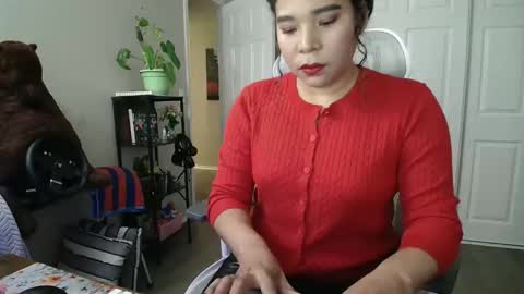 sheilyn_smith online show from 10/29/25, 07:21