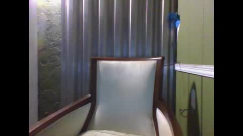 Red online show from 10/25/25, 02:30