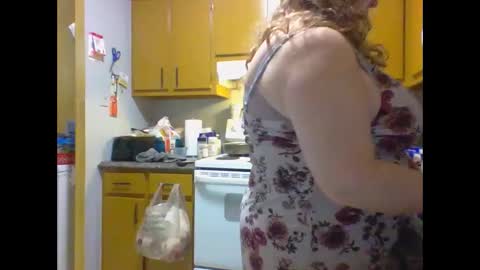 Red online show from 11/27/25, 04:25